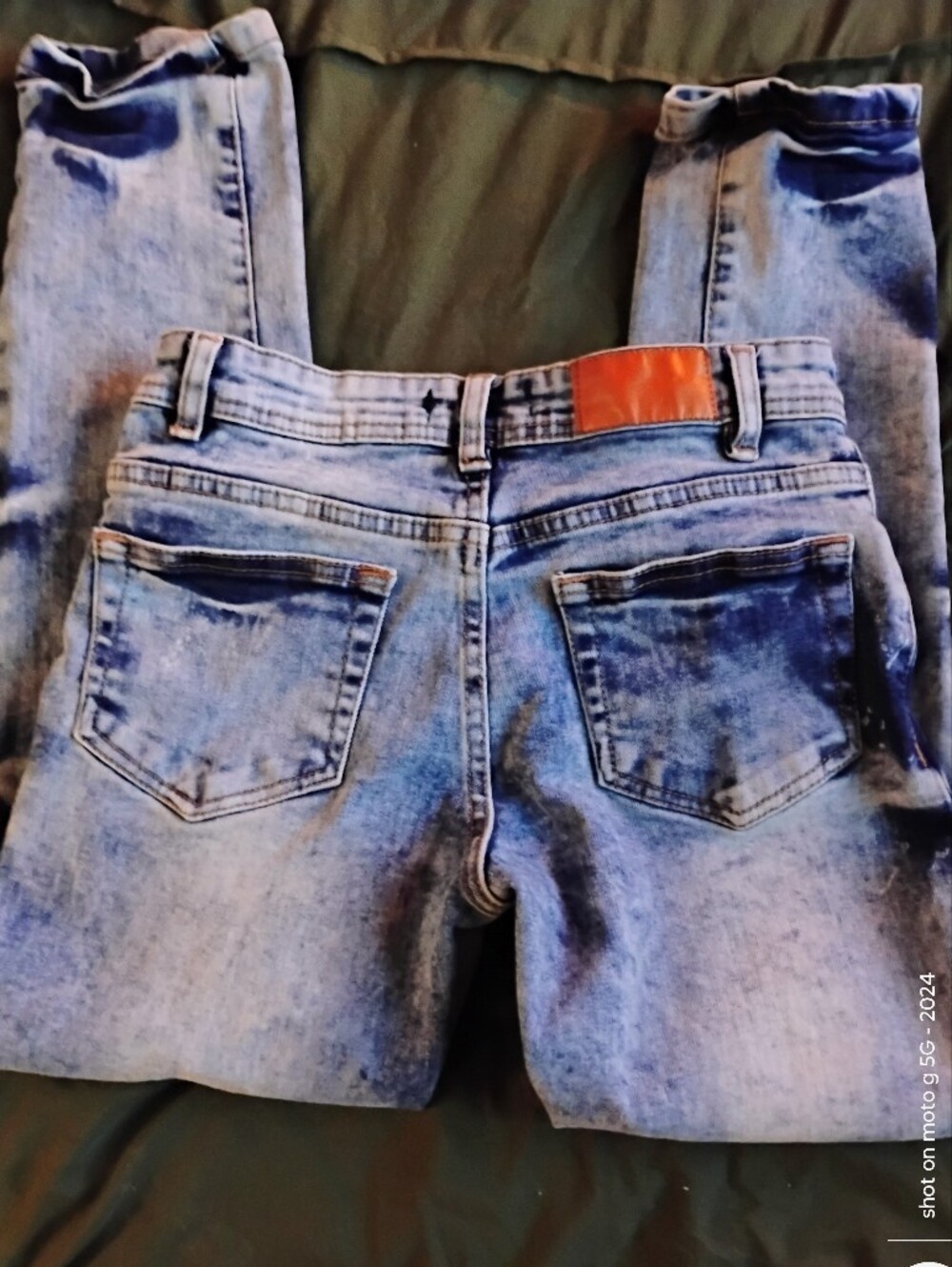 ARKETYPE Boy's Slim Straight Light And dark Blue Denim Washed Jeans sz 10 - Picture 2 of 4